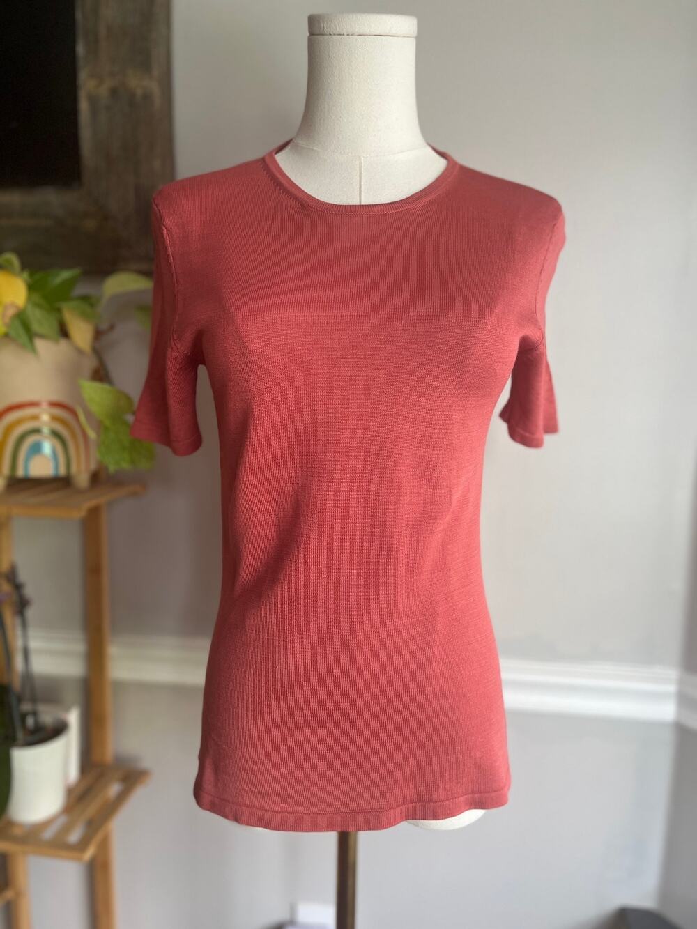 Vintage Y2K Pink Silk Blouse Knit Short Sleeve Size Small